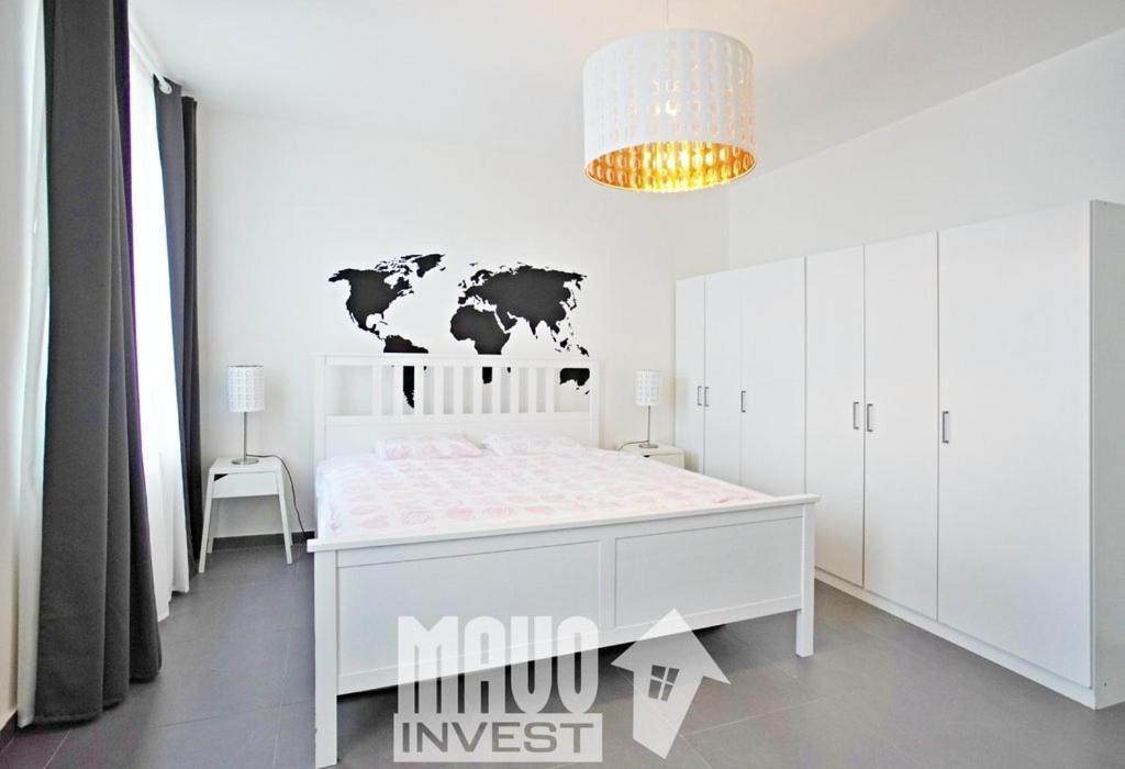 The Modern Prag
